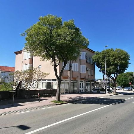 Apartment Lana Novi Vinodolski Exterior foto